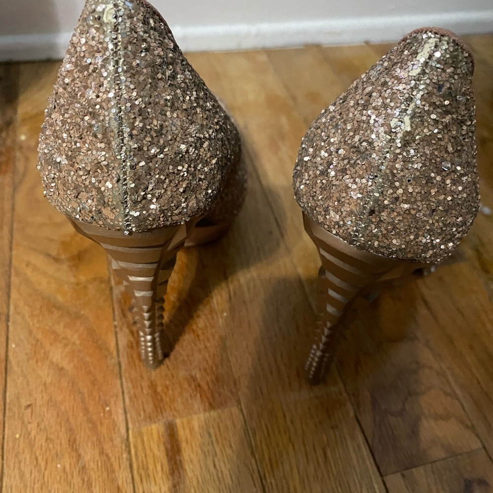 Stilettos - Picture 4 of 6